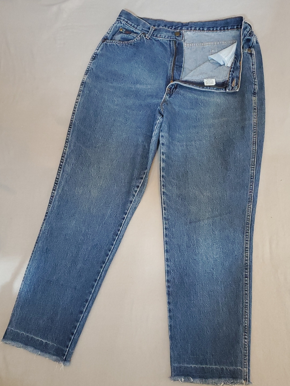 chic Straight-Leg Classic Blue Denim Jeans
